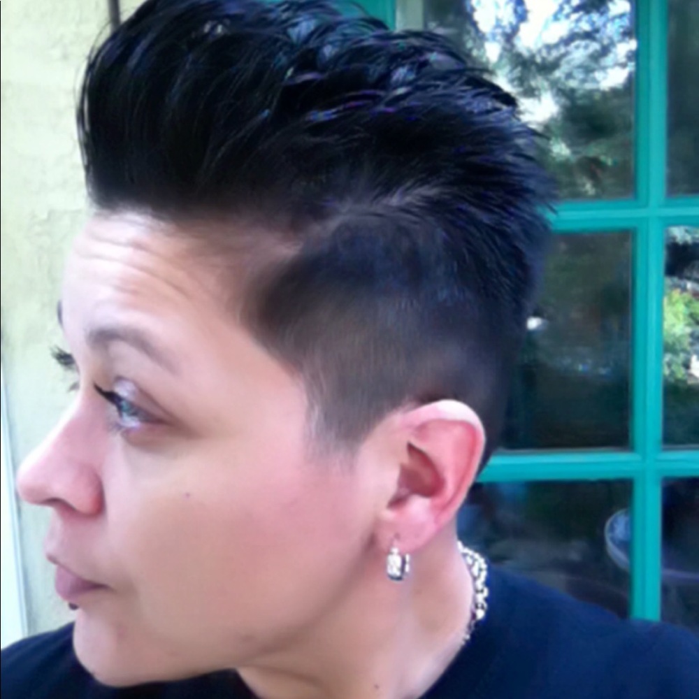 Meet your Posher, Mel